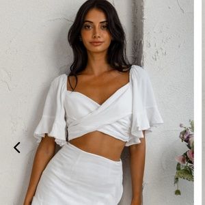 Hand In Mine Crossover Bodice Bell Sleeve Crop Top White - Large